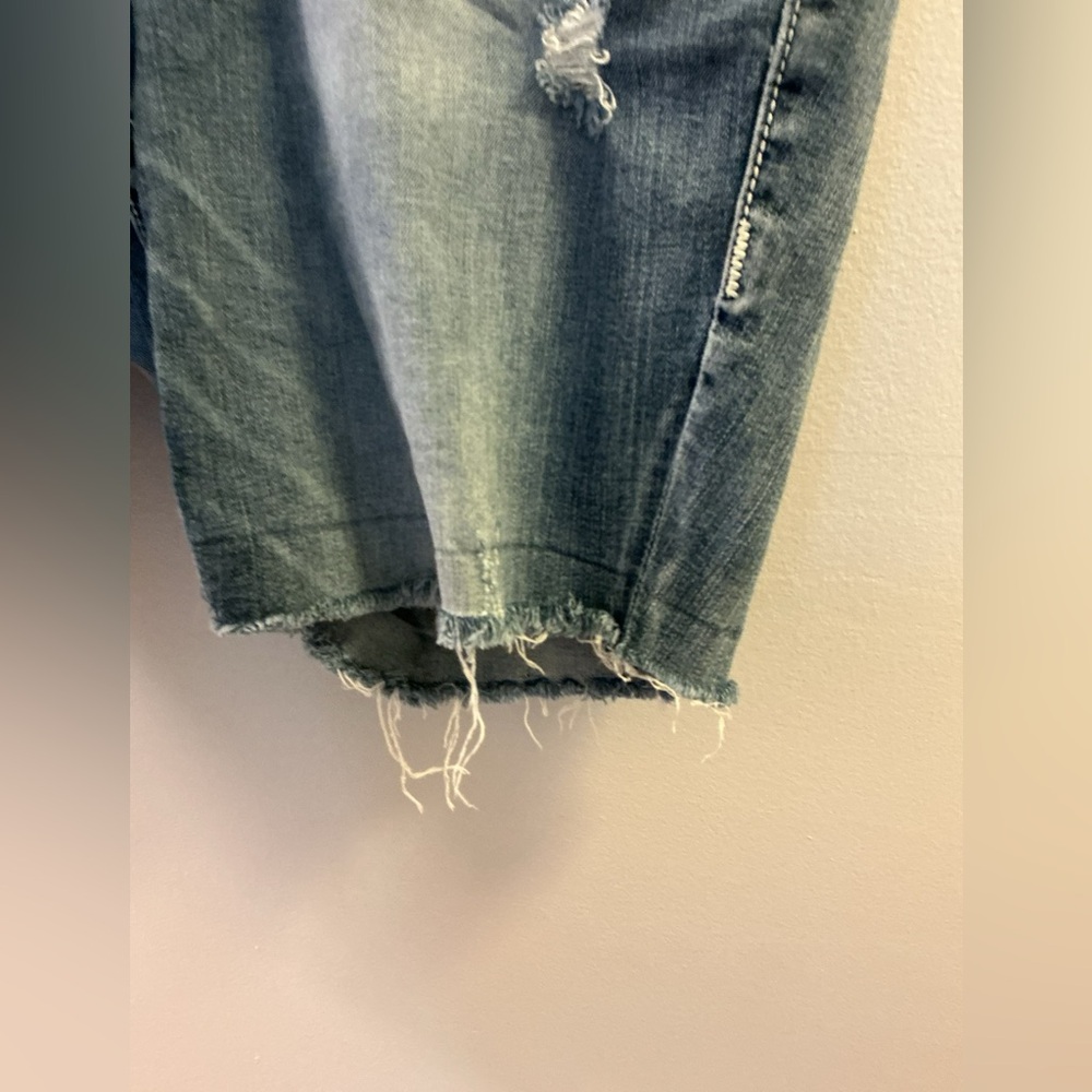 VIGOSS “The Dublin Boyfriend” Distressed  Shorts – Size 20 Jeans cut to shorts - Picture 7 of 16